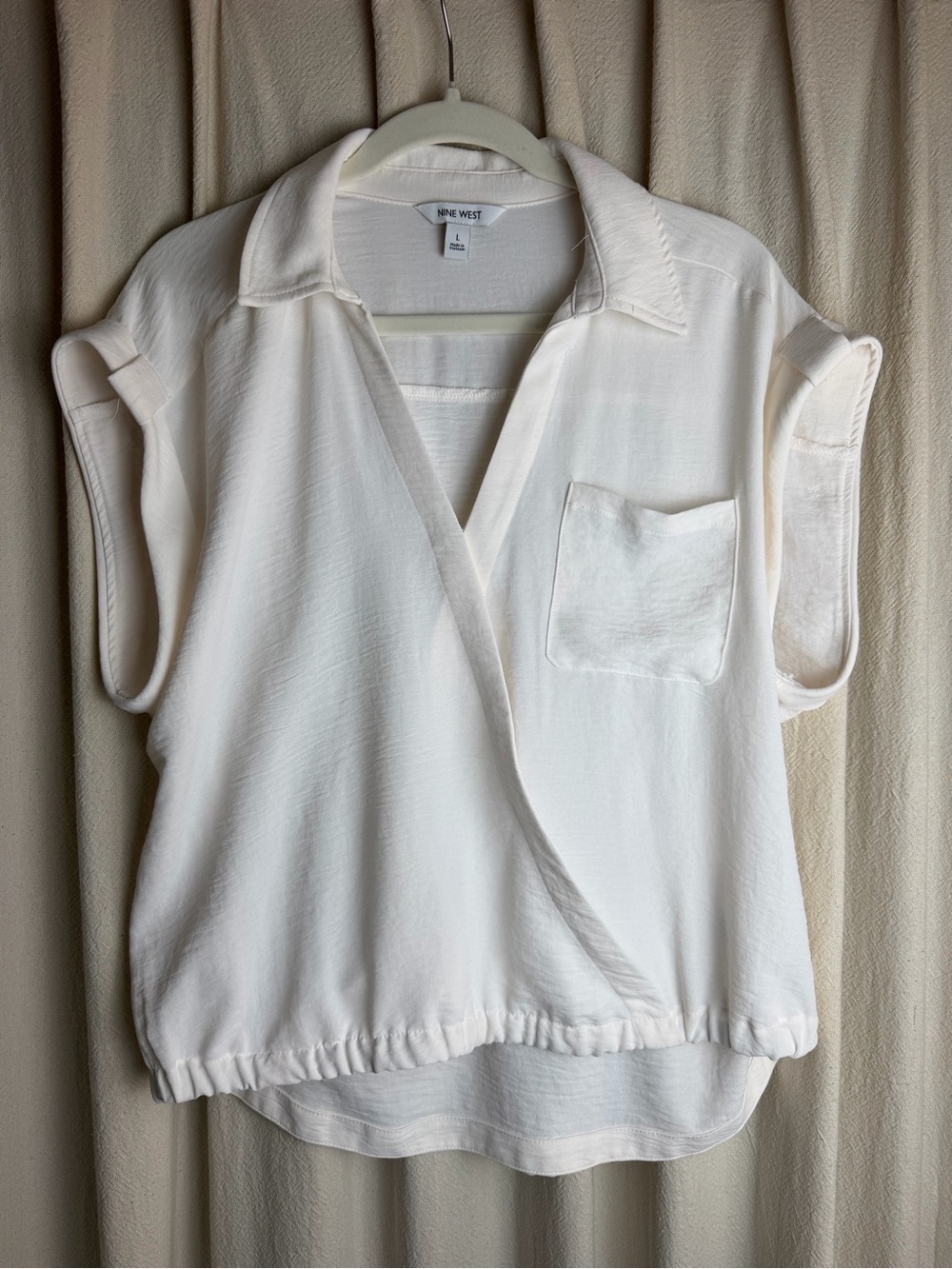 Nine West | White Short Sleeve Collared Blouse L